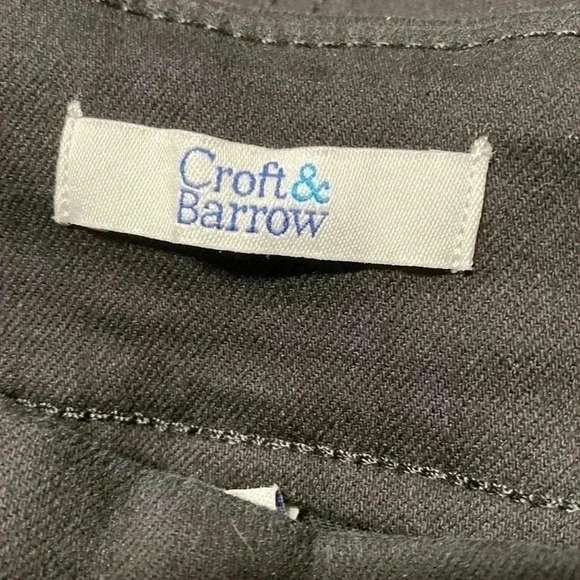 Croft & Barrow black mid rise cotton shorts - Picture 7 of 11